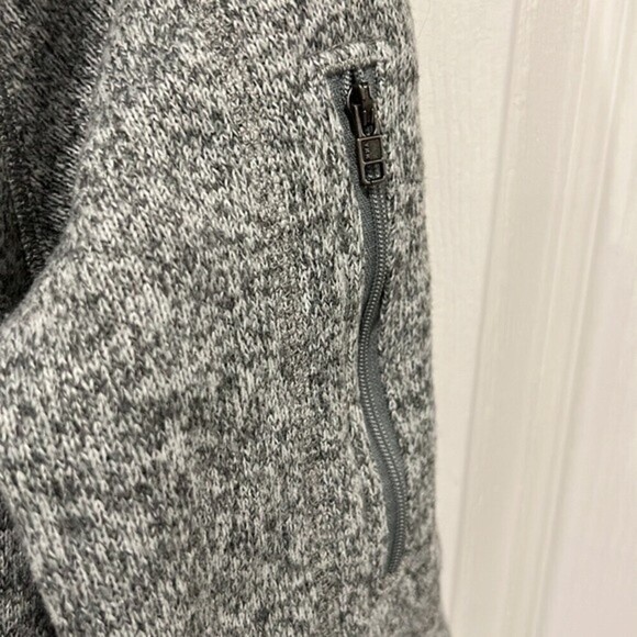Patagonia women’s gray 1/4 zip better sweater size M - Picture 3 of 7
